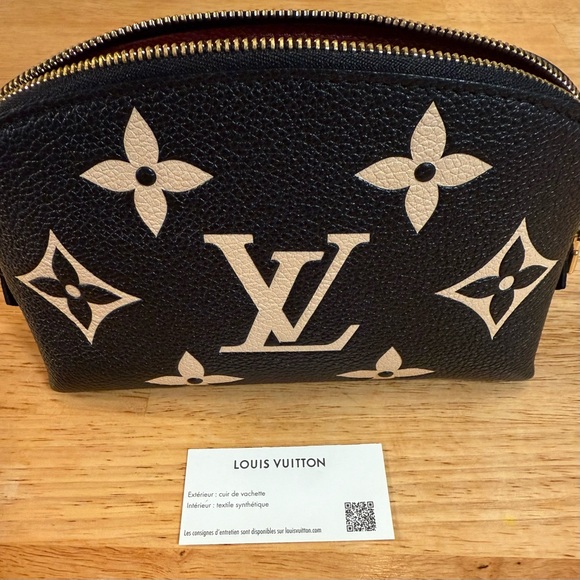 Louis Vuitton Cosmetic Pouch PM Grand Palais in Black/Cream - Picture 4 of 11
